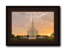 Load image into Gallery viewer, Oquirrh Mountain Sunset