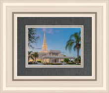 Load image into Gallery viewer, Orlando 02