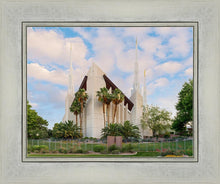 Load image into Gallery viewer, Las Vegas Daytime