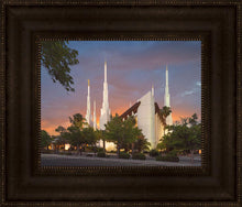 Load image into Gallery viewer, Las Vegas House of the Lord