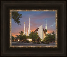 Load image into Gallery viewer, Las Vegas House of the Lord