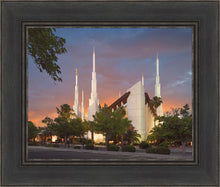 Load image into Gallery viewer, Las Vegas House of the Lord