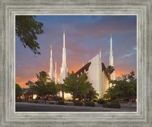 Load image into Gallery viewer, Las Vegas House of the Lord