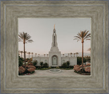Load image into Gallery viewer, Redlands A Firm Foundation