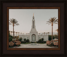 Load image into Gallery viewer, Redlands A Firm Foundation