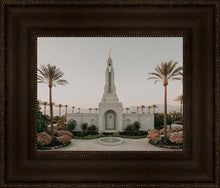Load image into Gallery viewer, Redlands A Firm Foundation