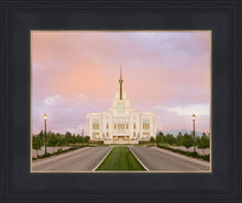 Load image into Gallery viewer, Saratoga Springs Foundations