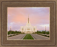 Load image into Gallery viewer, Saratoga Springs Foundations