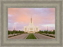Load image into Gallery viewer, Saratoga Springs Foundations