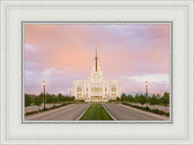 Load image into Gallery viewer, Saratoga Springs Foundations