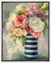 Load image into Gallery viewer, Flowers & Vase