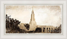 Load image into Gallery viewer, Redlands Vintage