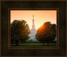 Load image into Gallery viewer, Spokane Sun