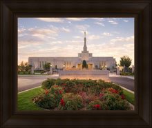 Load image into Gallery viewer, Reno Flowers