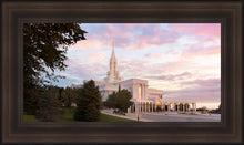 Load image into Gallery viewer, Bountiful Pastel Light