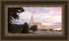 Load image into Gallery viewer, Bountiful Pastel Light