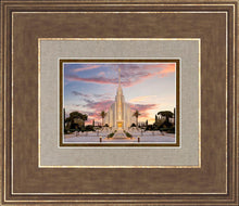 Load image into Gallery viewer, Look Up