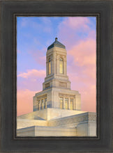 Load image into Gallery viewer, Helena Montana Look Up