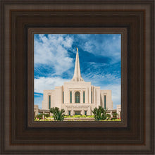Load image into Gallery viewer, Gilbert Summer Joy