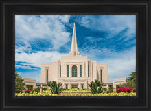 Load image into Gallery viewer, Gilbert Summer Joy