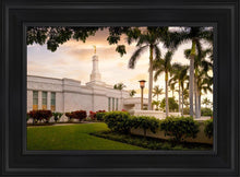 Load image into Gallery viewer, Kona Sunset Panorama