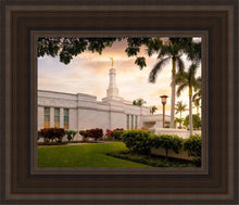 Load image into Gallery viewer, Kona Sunset Panorama