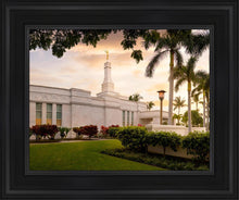 Load image into Gallery viewer, Kona Sunset Panorama