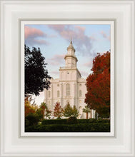 Load image into Gallery viewer, St. George Red Tree