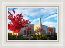 Load image into Gallery viewer, Snowflake Vivid Autumn