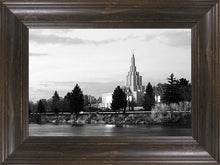Load image into Gallery viewer, Idaho Falls B&W