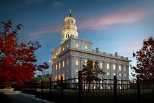 Load image into Gallery viewer, Nauvoo Celestial Light