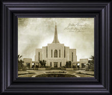 Load image into Gallery viewer, Gilbert Temple Vintage