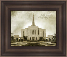 Load image into Gallery viewer, Gilbert Temple Vintage