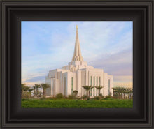 Load image into Gallery viewer, Gilbert 02
