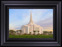 Load image into Gallery viewer, Gilbert 02