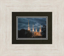 Load image into Gallery viewer, A Beacon in the Night Washington DC