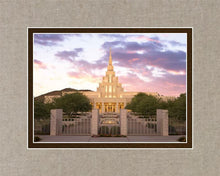 Load image into Gallery viewer, Phoenix Sunrise Glow
