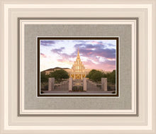 Load image into Gallery viewer, Phoenix Sunrise Glow