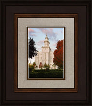 Load image into Gallery viewer, St. George Red Tree