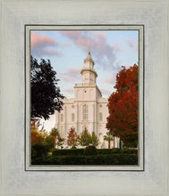 Load image into Gallery viewer, St. George Red Tree