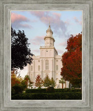 Load image into Gallery viewer, St. George Red Tree