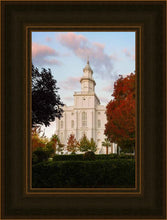 Load image into Gallery viewer, St. George Red Tree