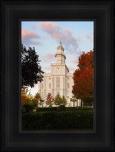 Load image into Gallery viewer, St. George Red Tree