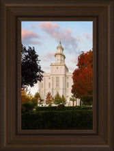 Load image into Gallery viewer, St. George Red Tree