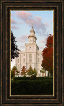 Load image into Gallery viewer, St. George Red Tree