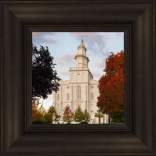 Load image into Gallery viewer, St. George Red Tree