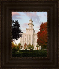 Load image into Gallery viewer, St. George Red Tree