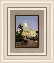 Load image into Gallery viewer, Tijuana Mexico Temple De Los Sueños