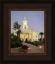 Load image into Gallery viewer, Tijuana Mexico Temple De Los Sueños