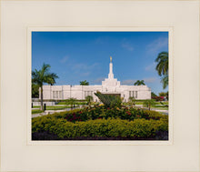 Load image into Gallery viewer, Mérida Mexico Garden Peace